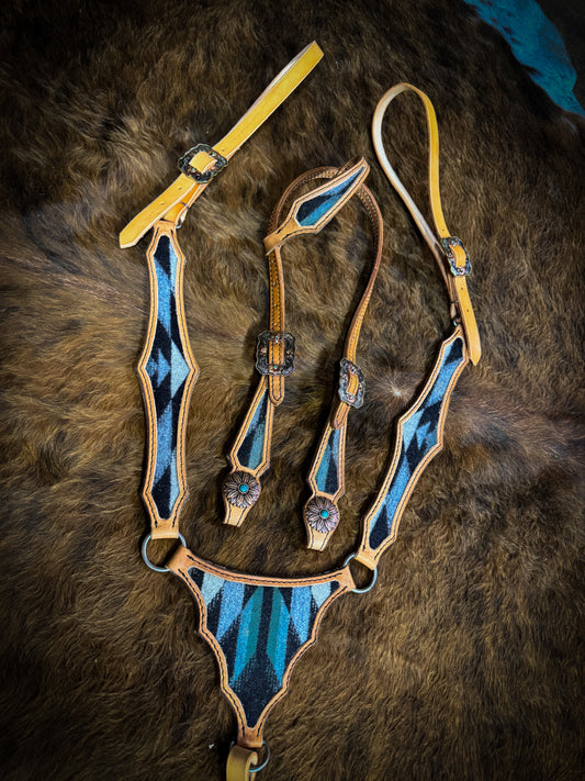 Gladiator tack set made with Genuine Pendleton wool