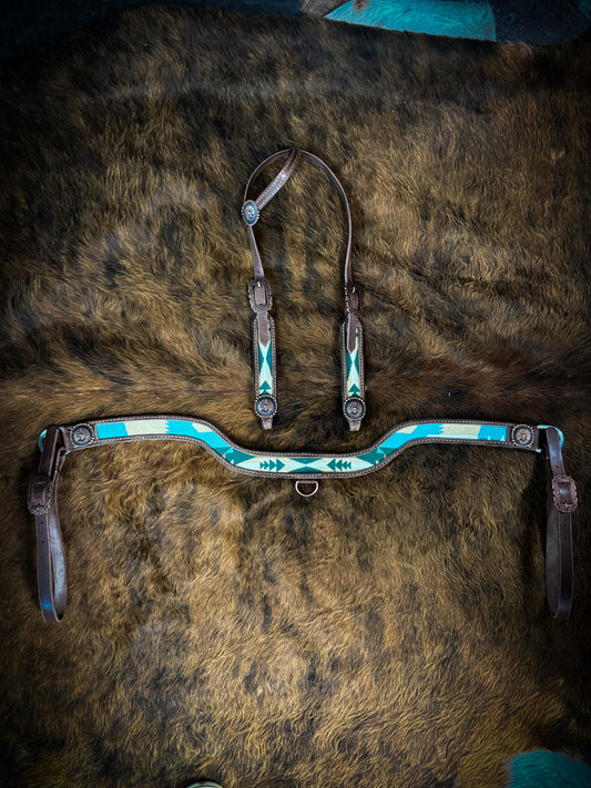 Narrow Tripping Collar tack set made with Genuine Pendleton wool