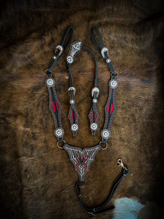 “Black Widow” Gladiator tack set
