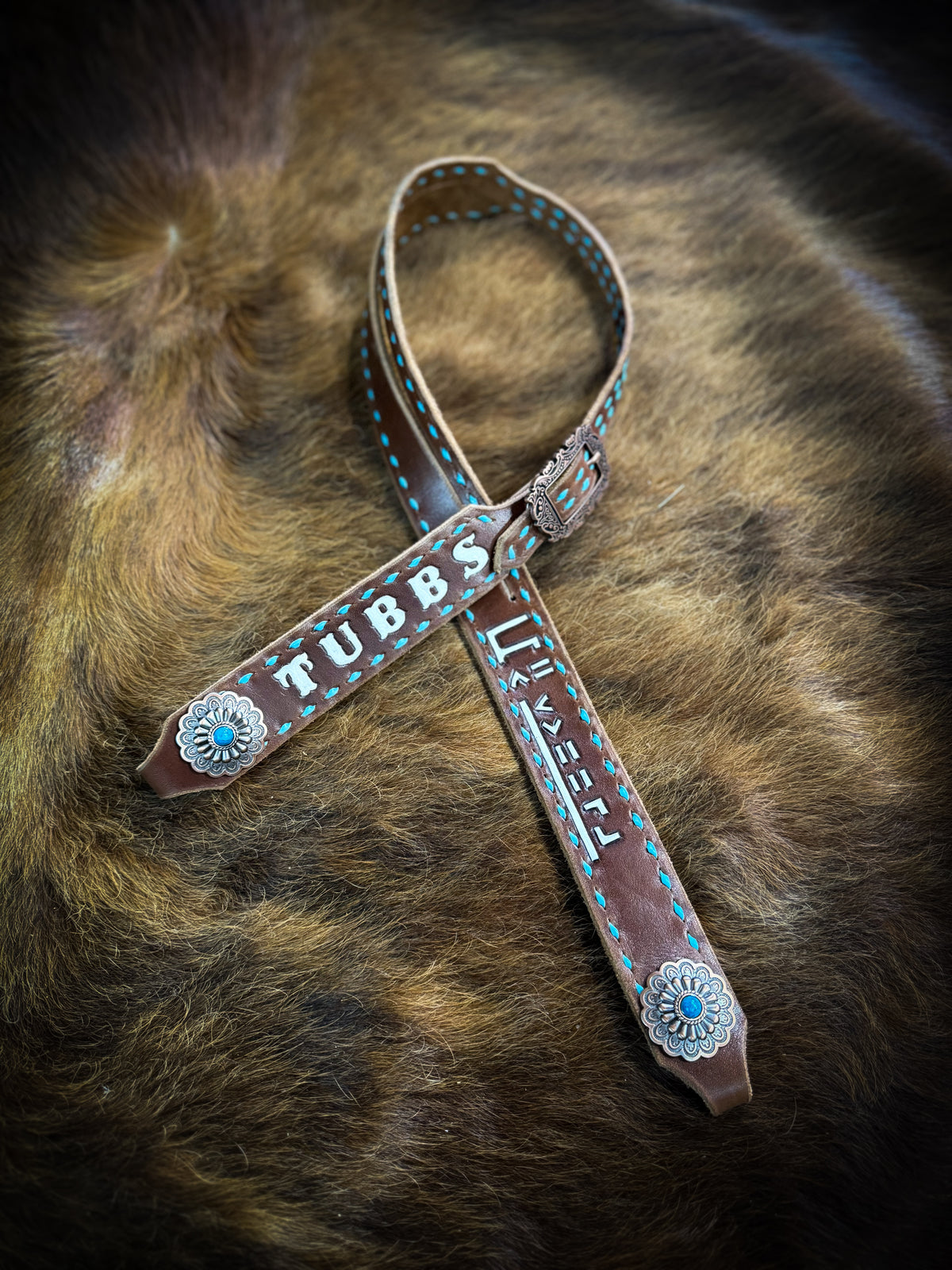 Simple Mustang headstall w/ buckstitch