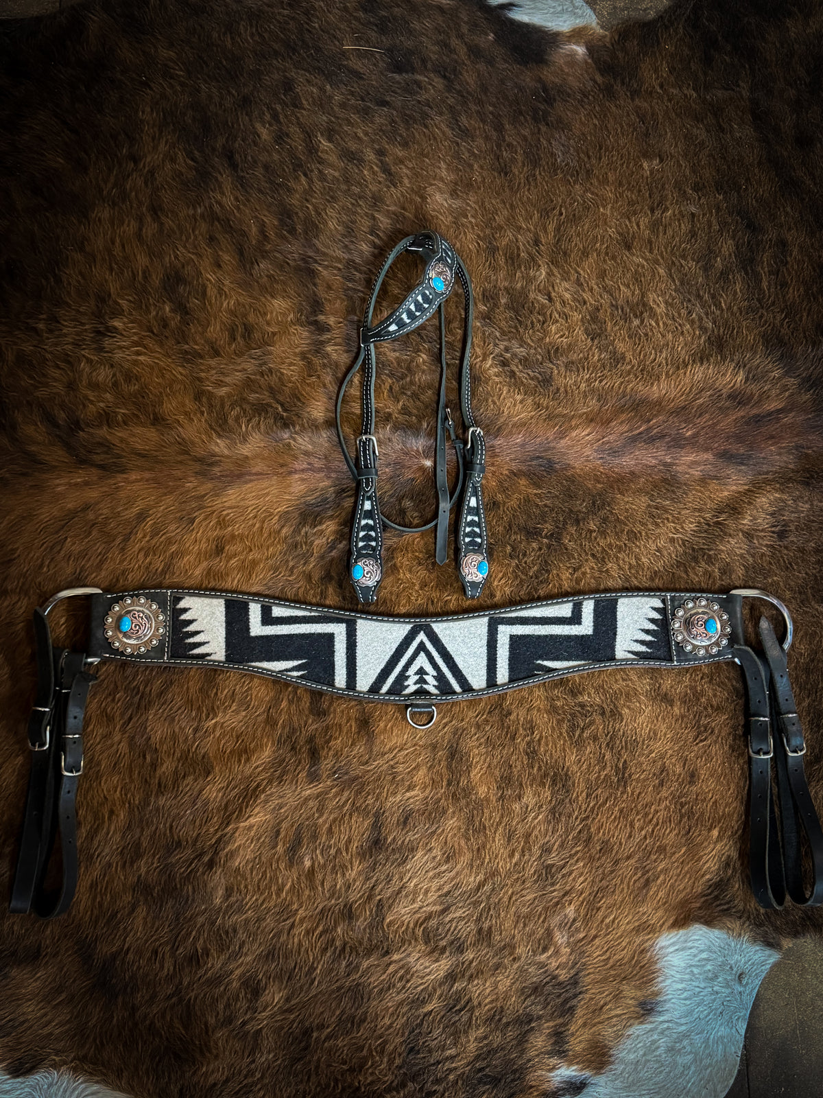 Tripping Collar tack set made with Genuine Pendleton wool